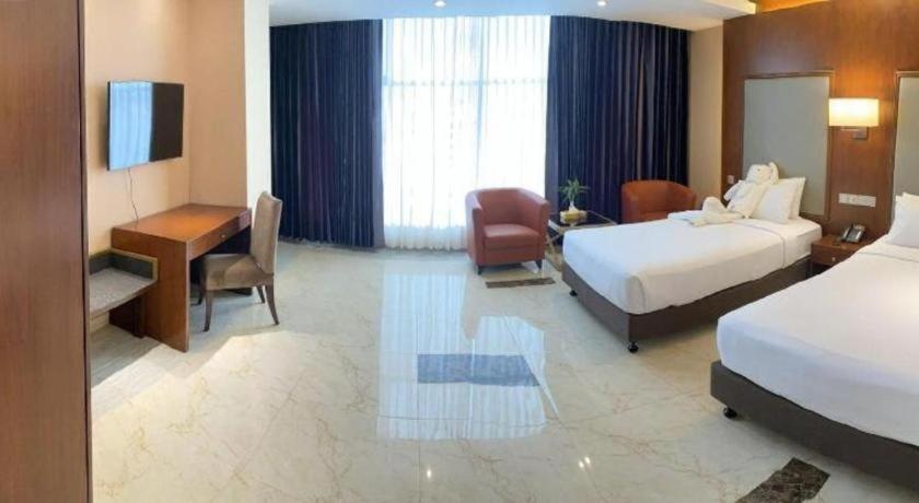 Hotel Tower Inn, Chittagong Extérieur photo