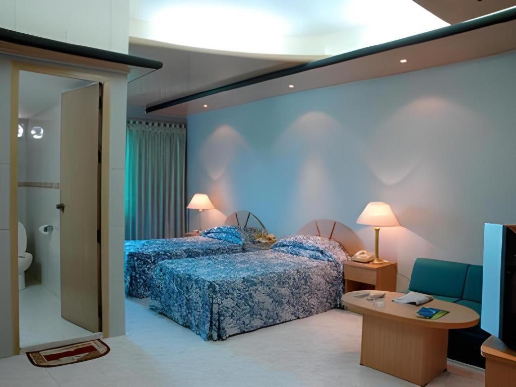 Hotel Tower Inn, Chittagong Extérieur photo