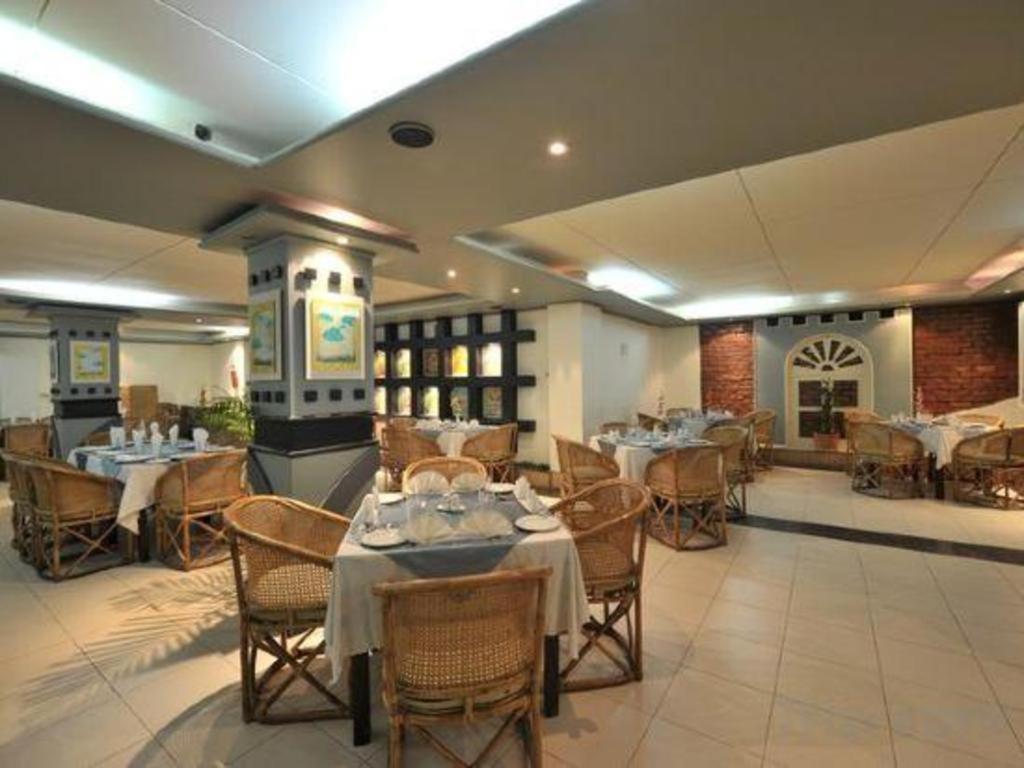 Hotel Tower Inn, Chittagong Extérieur photo