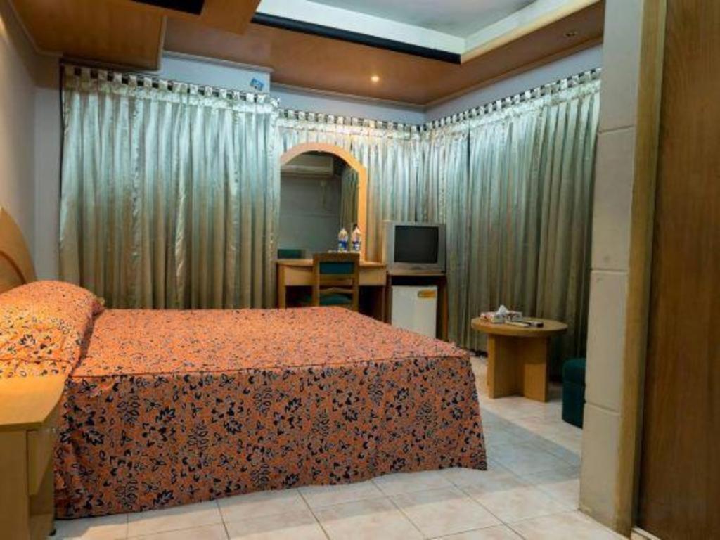 Hotel Tower Inn, Chittagong Extérieur photo